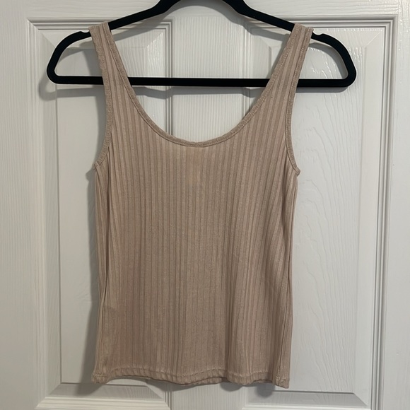 H&M tank top - Picture 4 of 5